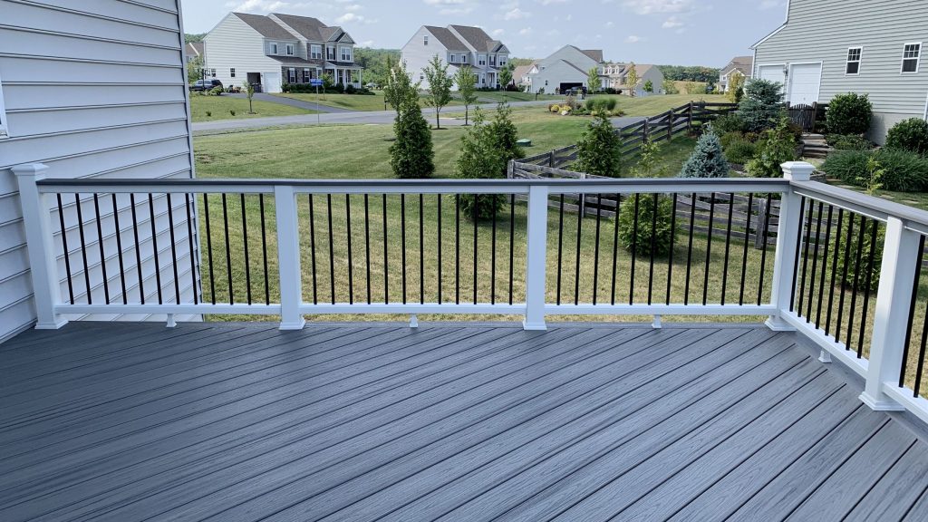 Choosing the Best Deck Railing Material - Holly Springs Builders