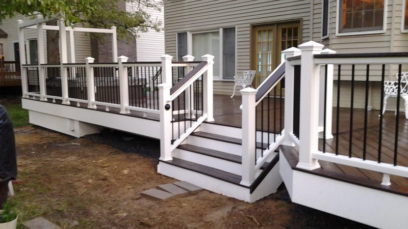 Composite railings | http://loudoundeckandfence.com