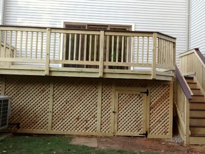 Hybrid Deck with Lower Lattice